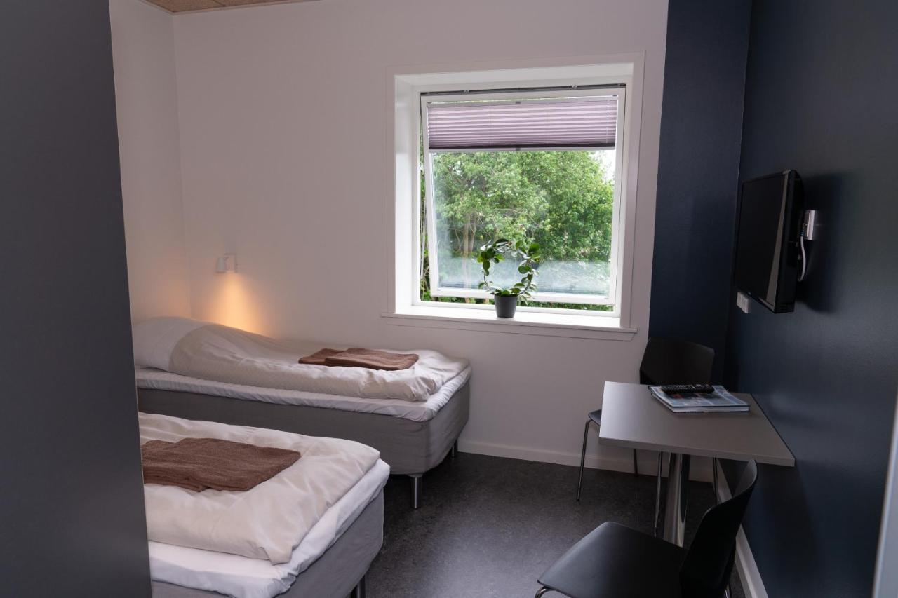 Icv Sleepwell Hotel Vrå Kültér fotó
