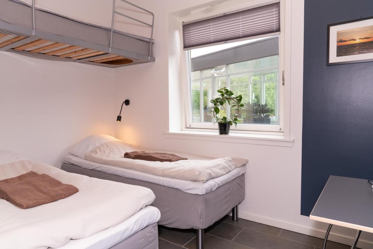 Icv Sleepwell Hotel Vrå Kültér fotó