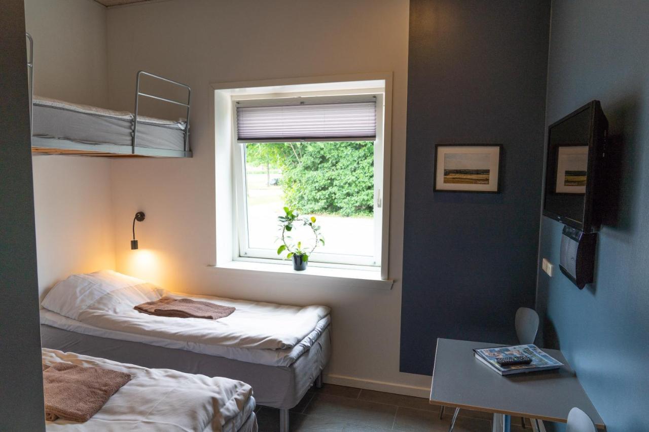 Icv Sleepwell Hotel Vrå Kültér fotó