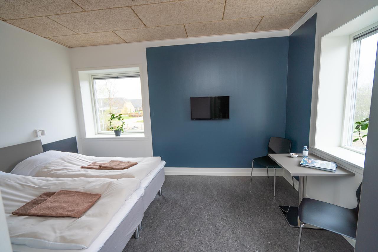 Icv Sleepwell Hotel Vrå Kültér fotó
