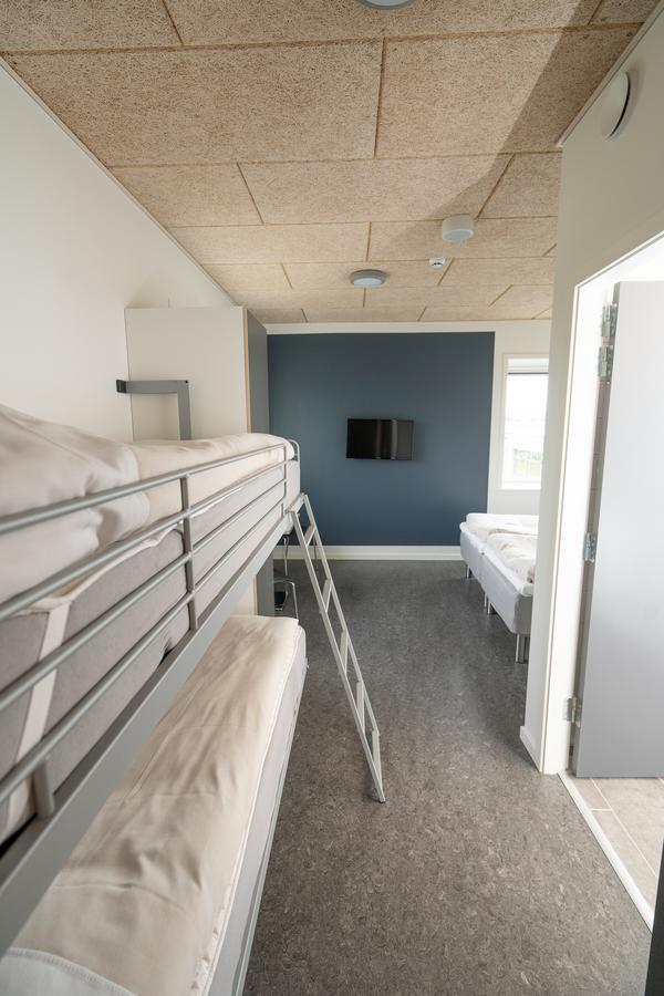 Icv Sleepwell Hotel Vrå Kültér fotó