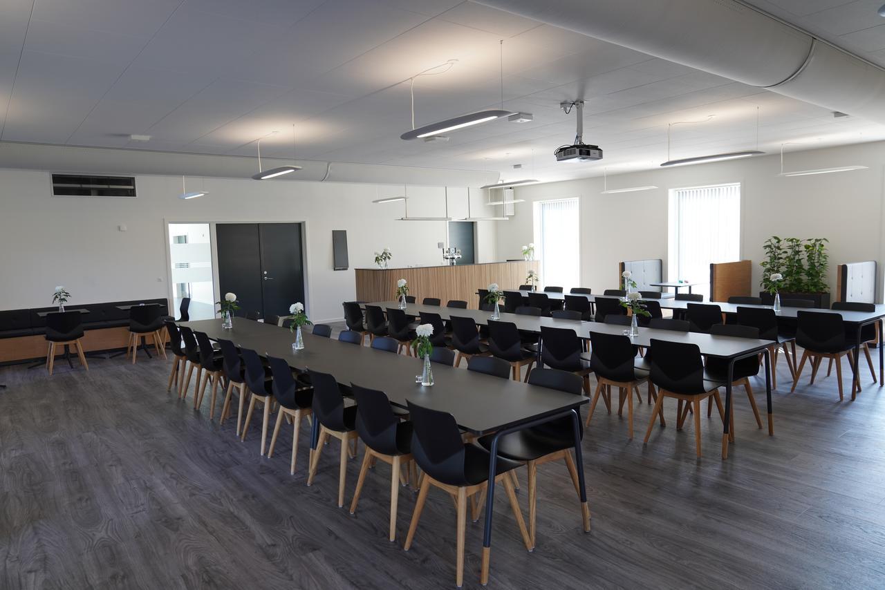 Icv Sleepwell Hotel Vrå Kültér fotó